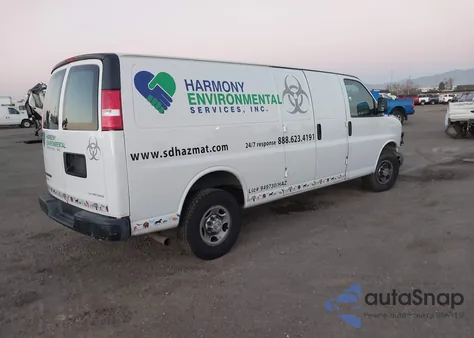 2019 Chevrolet Express 2500 Work Van z USA, uszkodzony, nr VIN 1GCWGBFPXK1163869